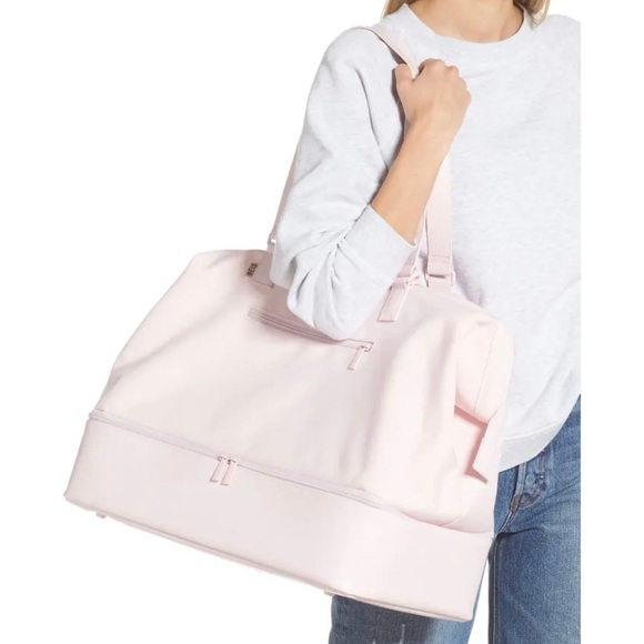 🚫SOLD 🚫NWT Limited Edition Beis The Weekender Bag in Sakura Pink - Picture 3 of 11